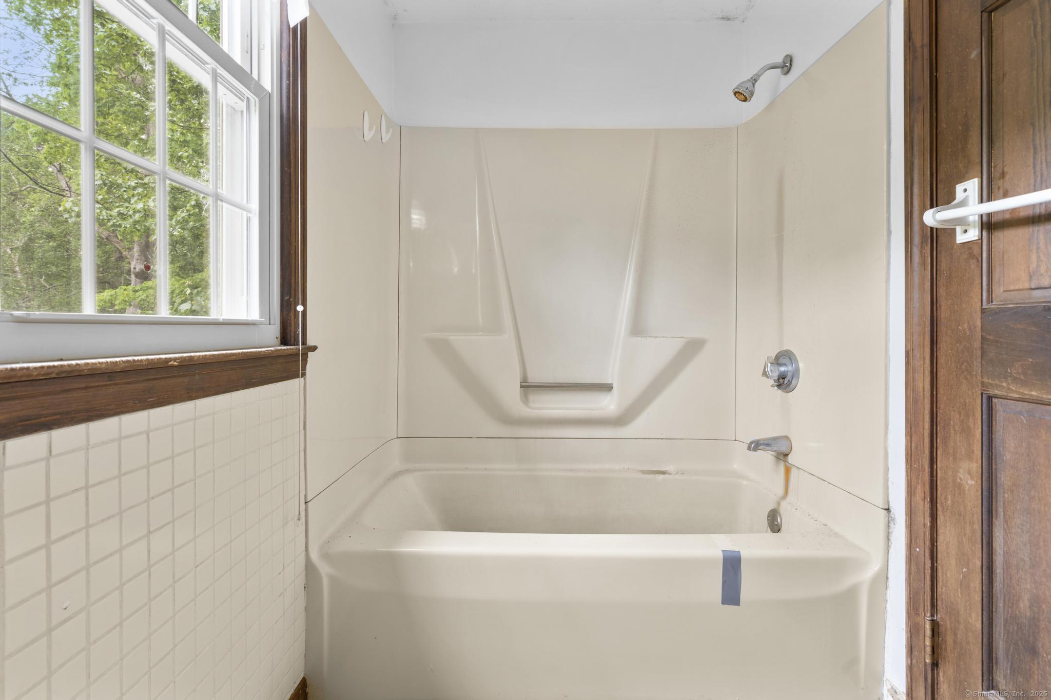 172 Parker Hill Road, Killingworth, Connecticut image 28