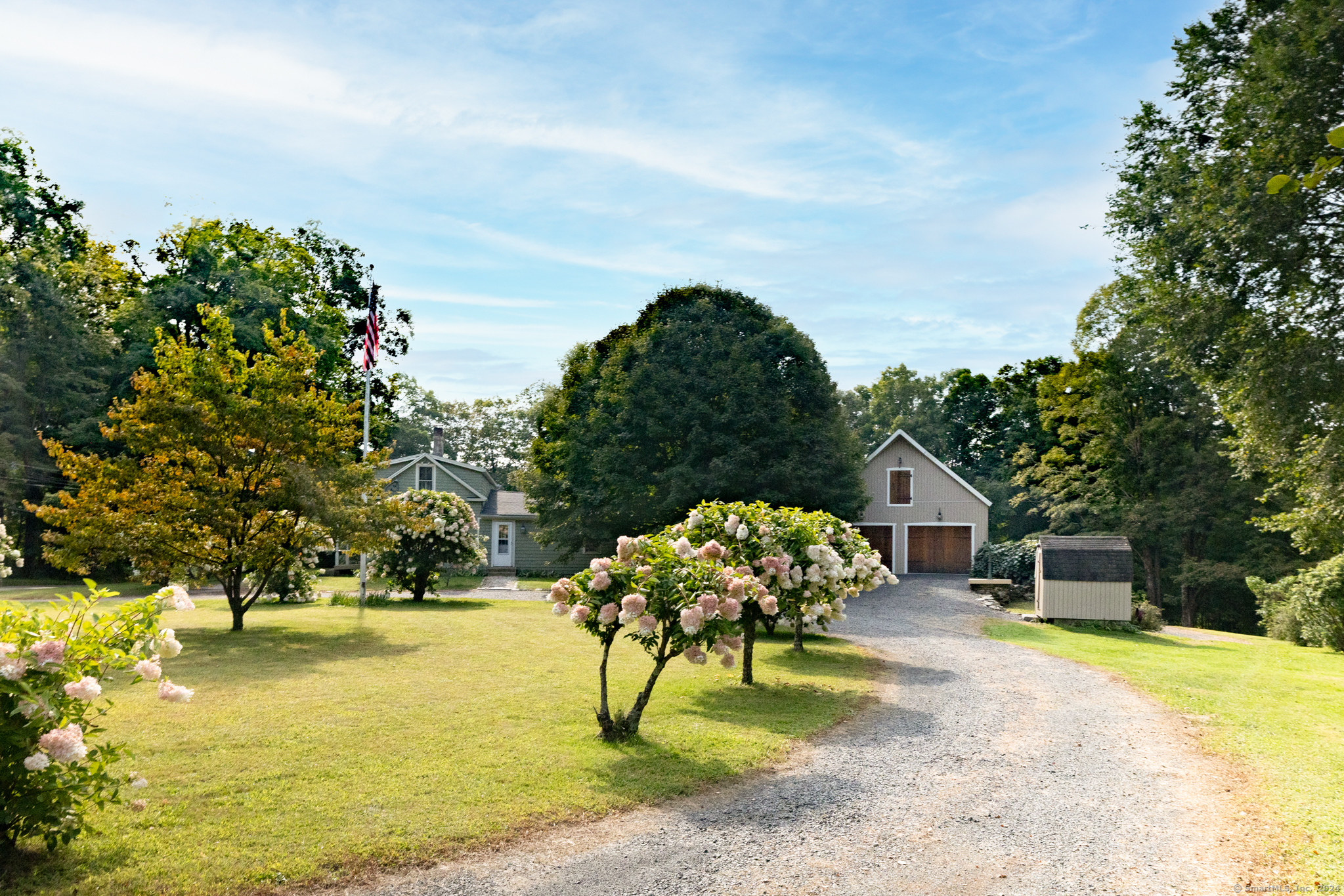 301 Transylvania Road, Woodbury, Connecticut image 4