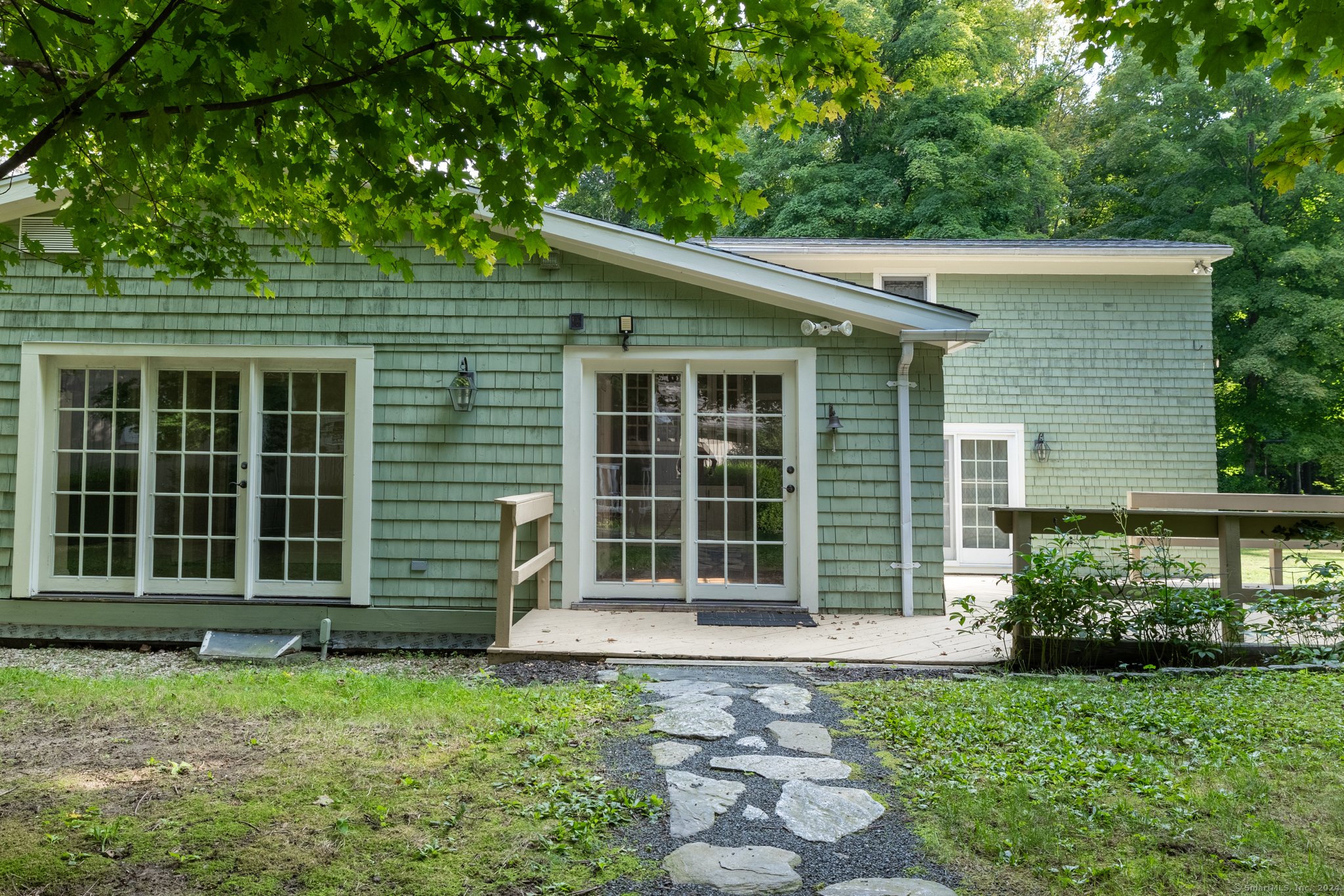 301 Transylvania Road, Woodbury, Connecticut image 8
