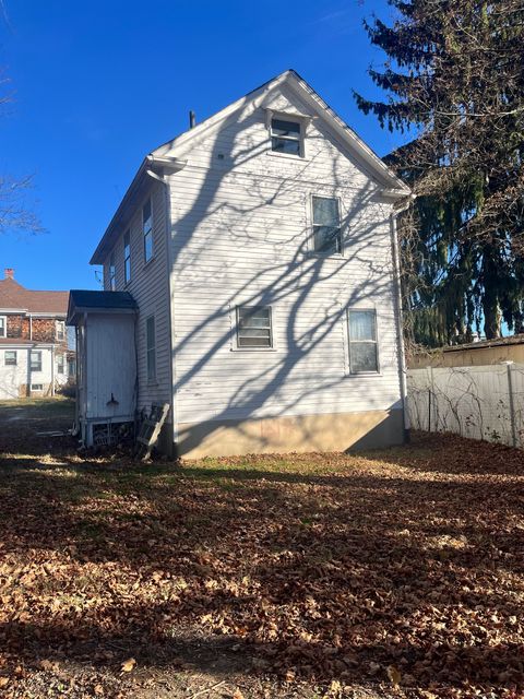 A home in New London