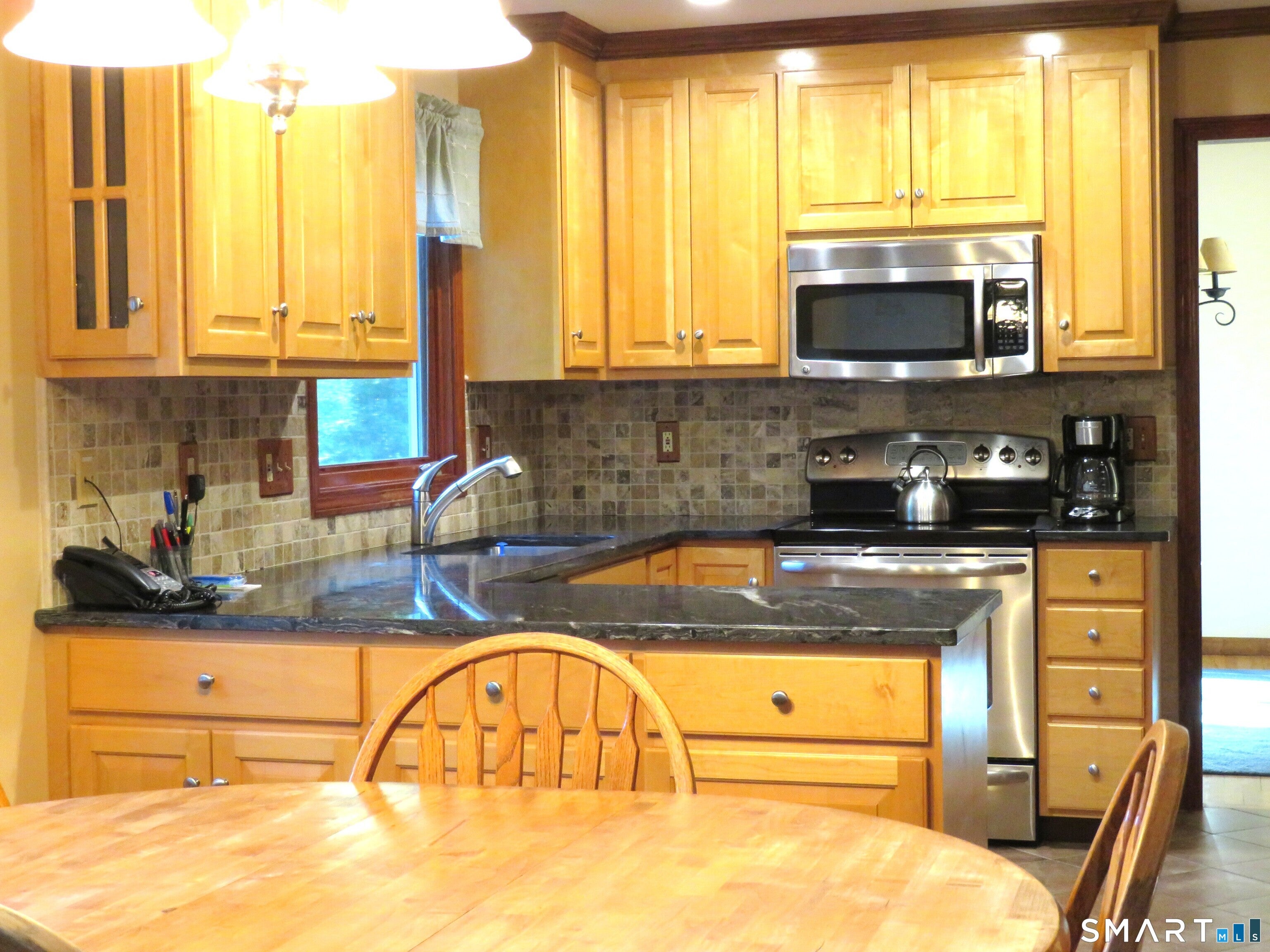836 Wolf Hill Road