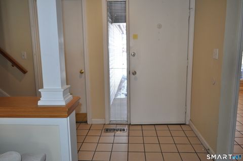 Tiny photo for 9 Maple Lane #9, Avon, CT 06001 (MLS # 24146960)