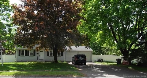 Single Family Residence in Enfield CT 82 Brainard Road.jpg