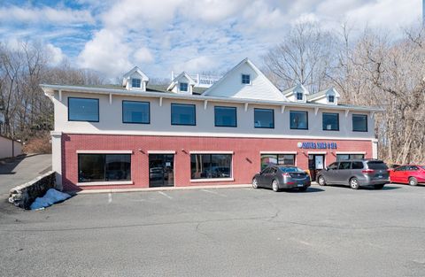 Photo of 477 Boston Post Road #2C, Orange, CT 06477 (MLS # 24078046)