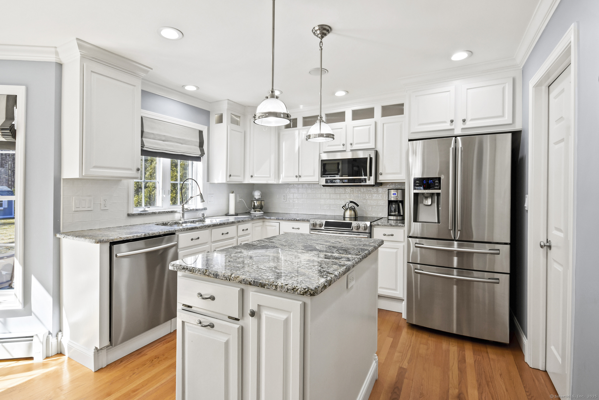 2052 Mount Vernon Road, Southington, Connecticut image 14