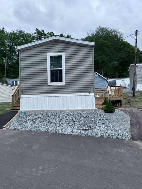 4 North Terrace Vernon CT 06066