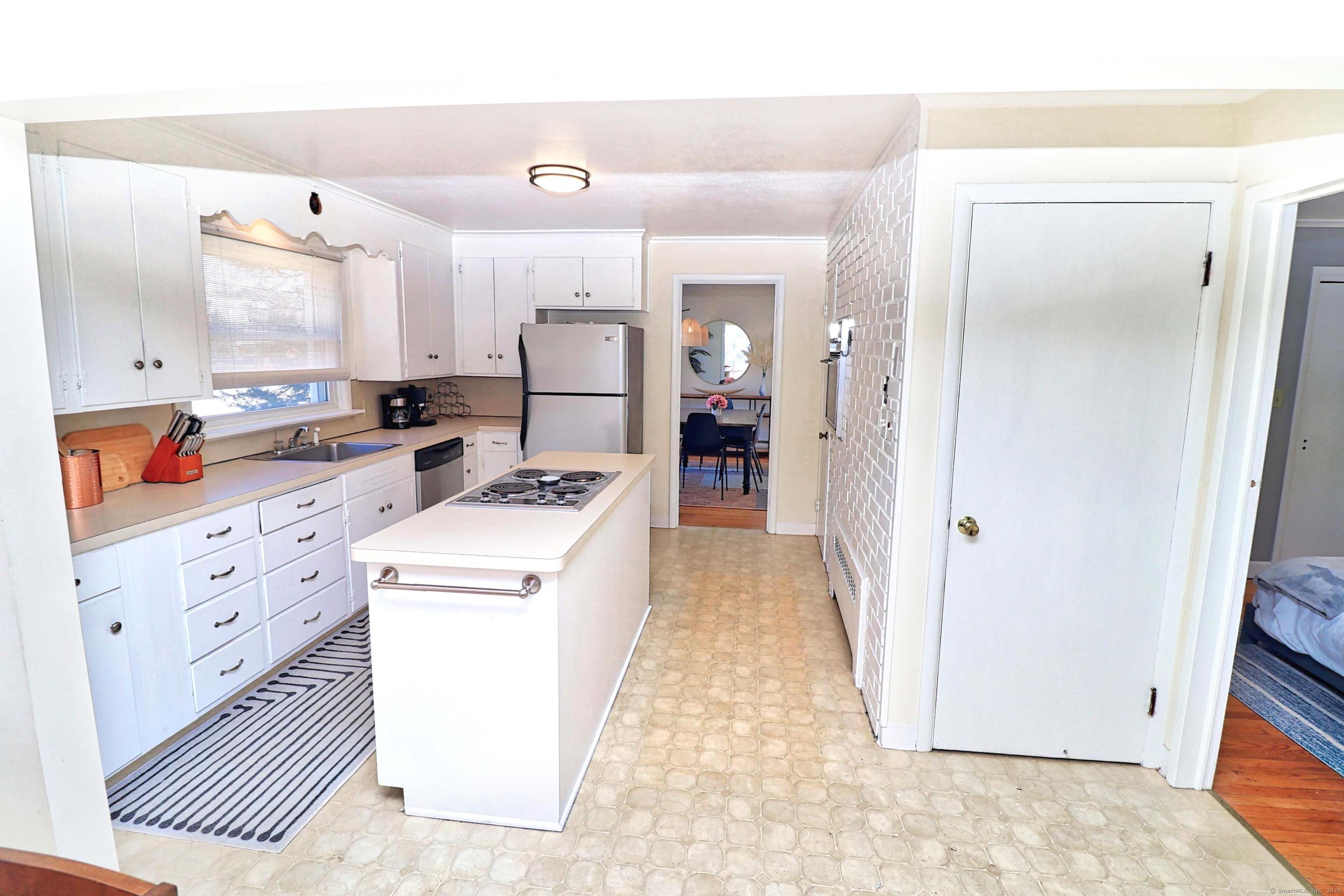 10 Taft Circle, Watertown, Connecticut image 37