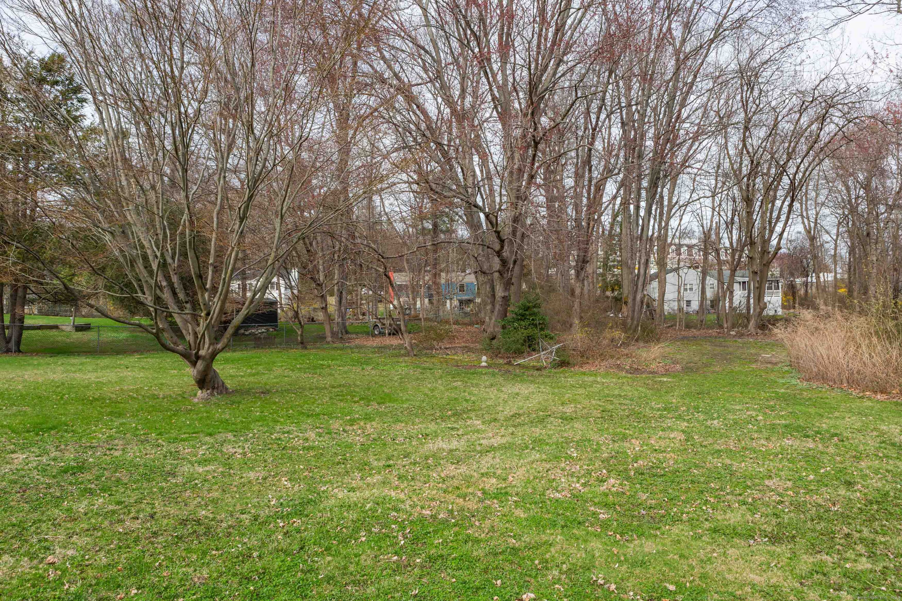 8 Lloyd Road, Norwalk, Connecticut image 2