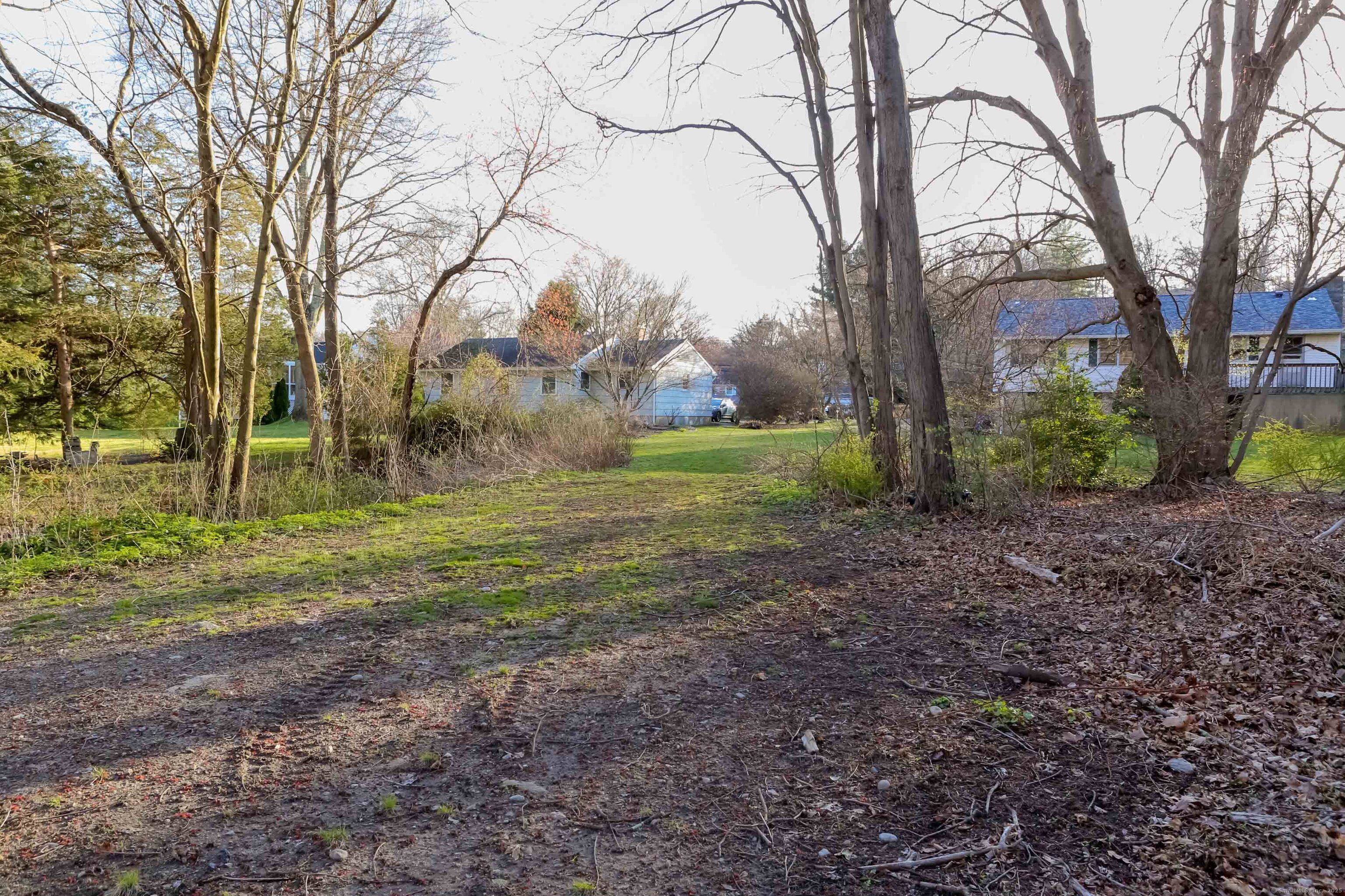 8 Lloyd Road, Norwalk, Connecticut image 21