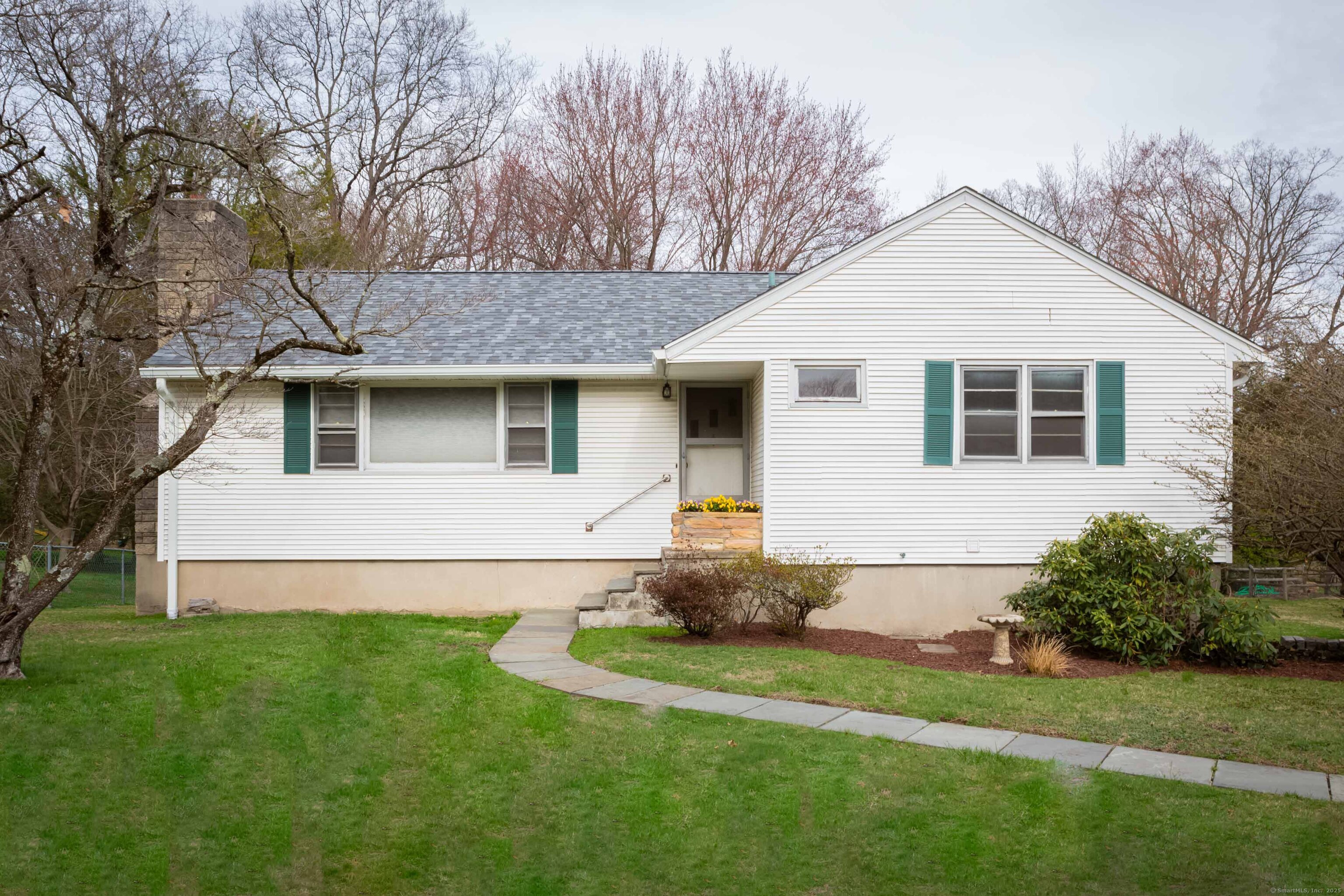 8 Lloyd Road, Norwalk, Connecticut image 1