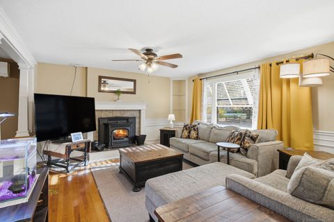 Tiny photo for 4 Woodland Hollow Street, Windsor Locks, CT 06096 (MLS # 24134780)