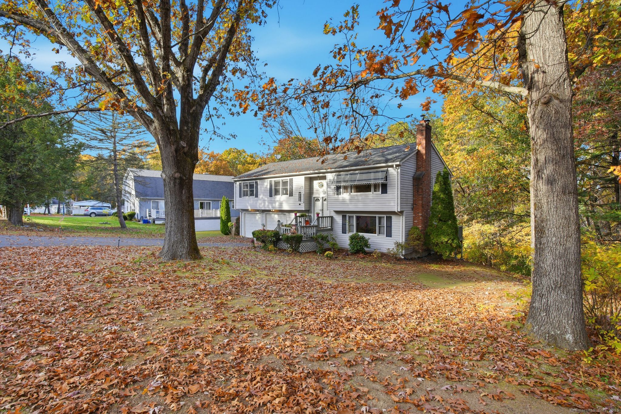 4 Woodland Hollow Street