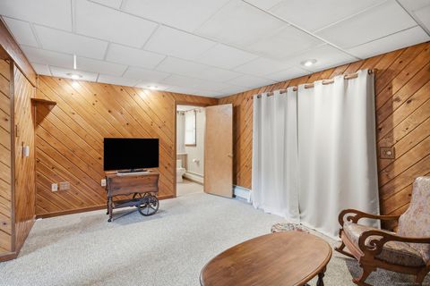 Tiny photo for 4 Woodland Hollow Street, Windsor Locks, CT 06096 (MLS # 24134780)