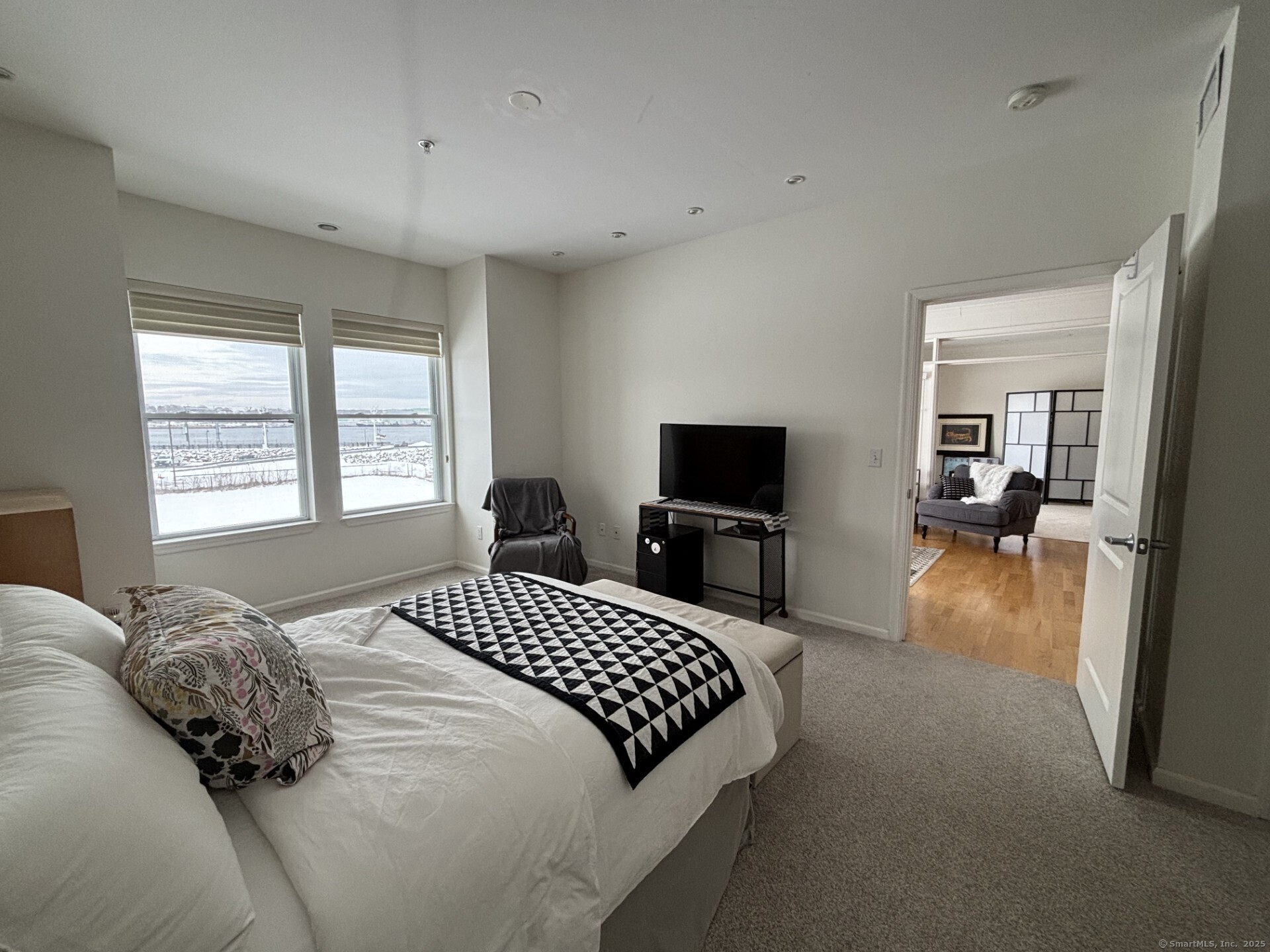 400 Bank Street #APT 206, New London, Connecticut image 10