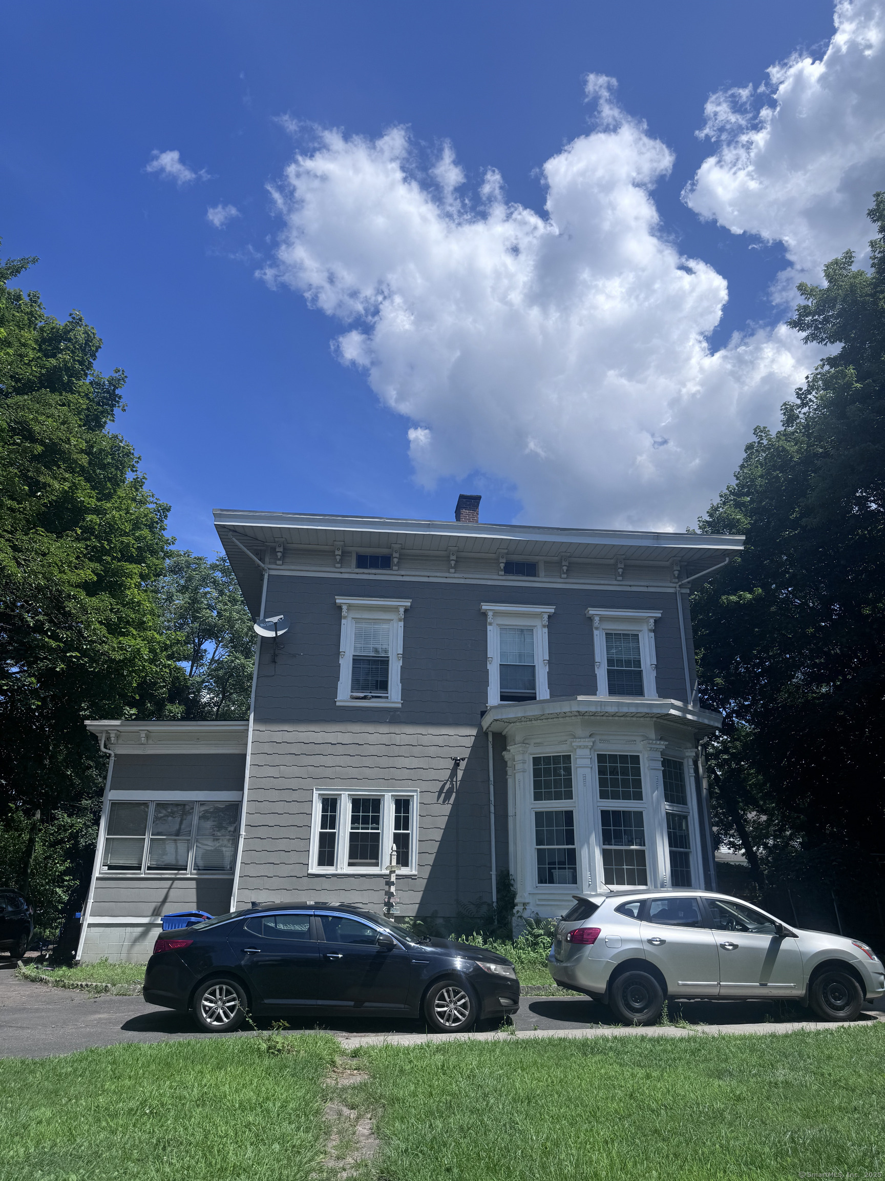 127 Winthrop Terrace