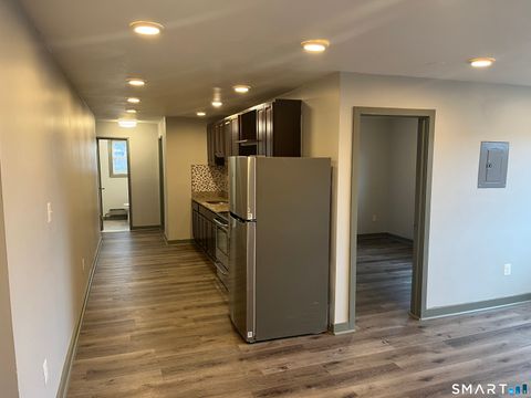 Tiny photo for 32 Cook Avenue #305, Meriden, CT 06451 (MLS # 24153967)