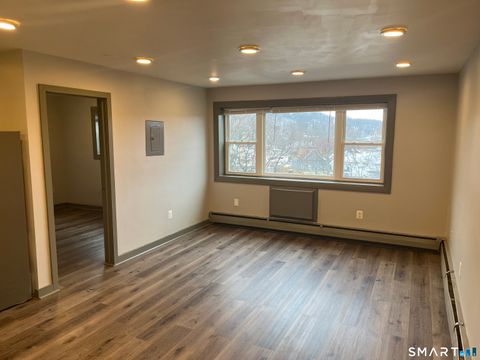 Tiny photo for 32 Cook Avenue #305, Meriden, CT 06451 (MLS # 24153967)