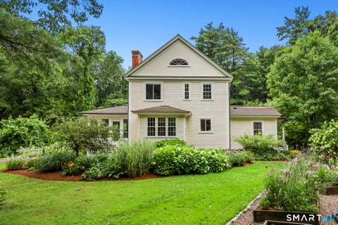 Photo of 116 W Avon Road, Farmington, CT 06085 (MLS # 24195505)