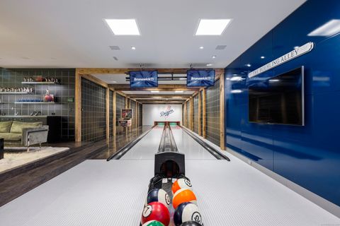 Tiny photo for 865 Hollow Tree Ridge Road, Darien, CT 06820 (MLS # 24148914)