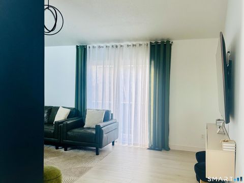 Tiny photo for 10 Glenview Drive #10, Cromwell, CT 06416 (MLS # 24150692)