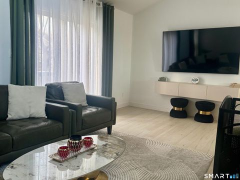 Tiny photo for 10 Glenview Drive #10, Cromwell, CT 06416 (MLS # 24150692)