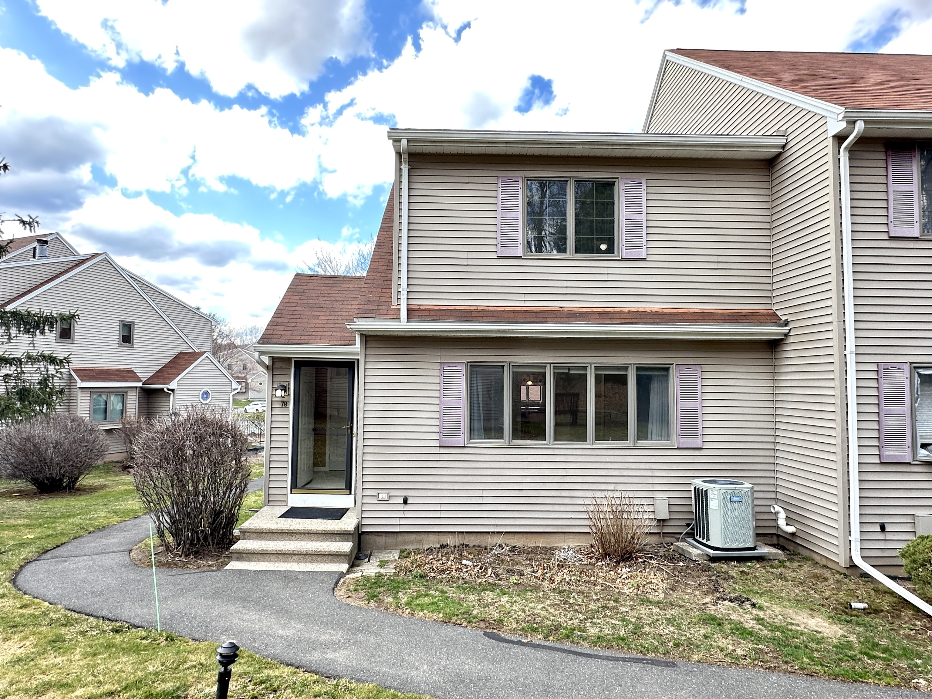 78 Woodcock Court #78, Windsor Locks, Connecticut image 1
