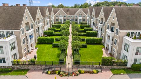 Photo of 77 Havemeyer Lane #313, Stamford, CT 06902 (MLS # 24143000)