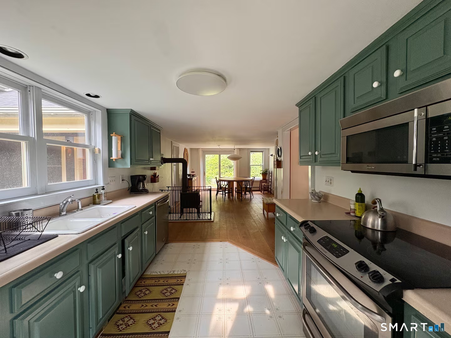 895 Tolland Stage Road