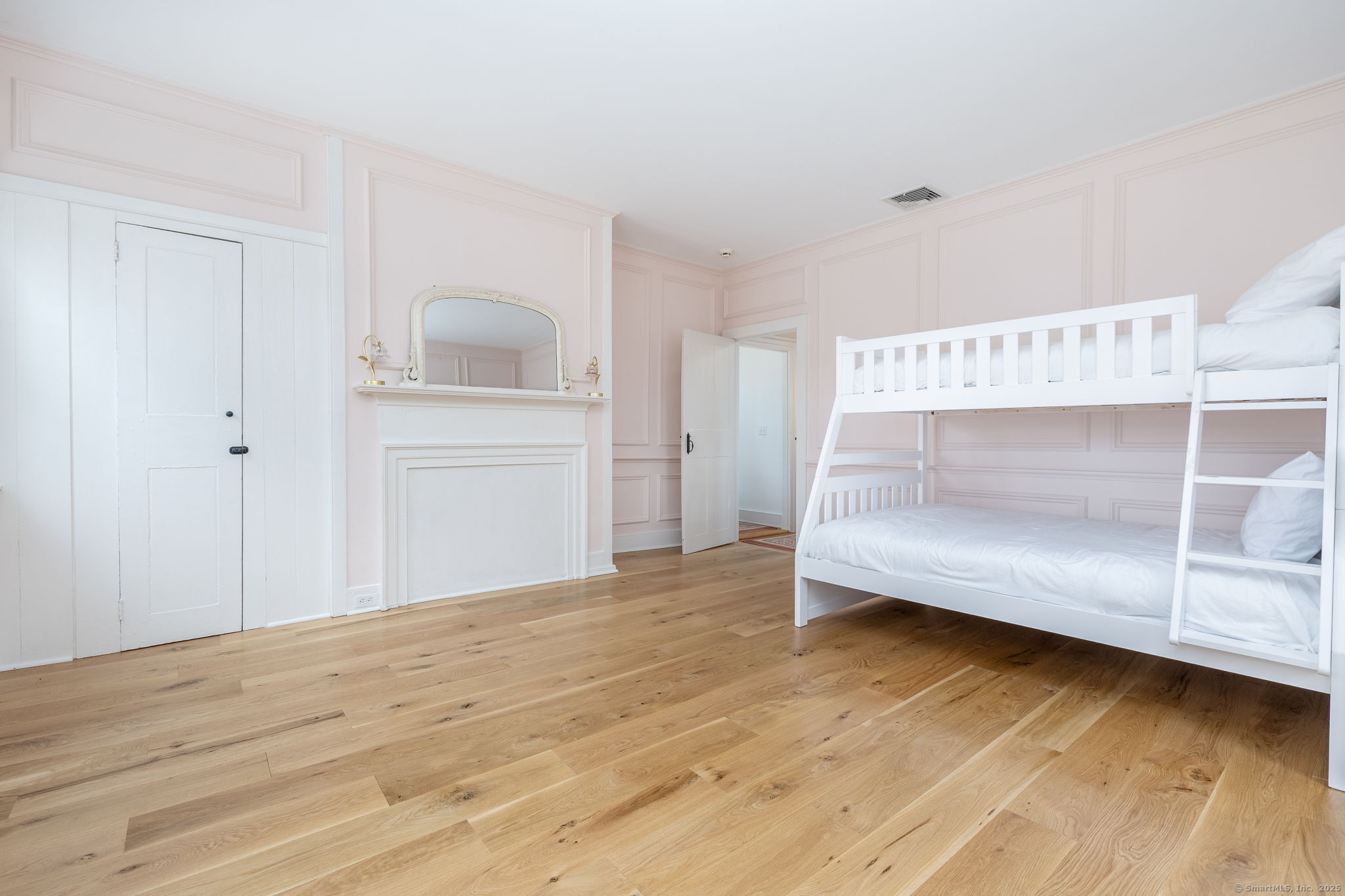 102 North Street, Litchfield, Connecticut image 23
