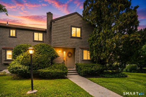 Photo of 41 Happy Hollow Circle #D, Stratford, CT 06614 (MLS # 24203178)
