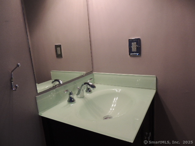 63 Glade Street #C02, West Haven, Connecticut image 14