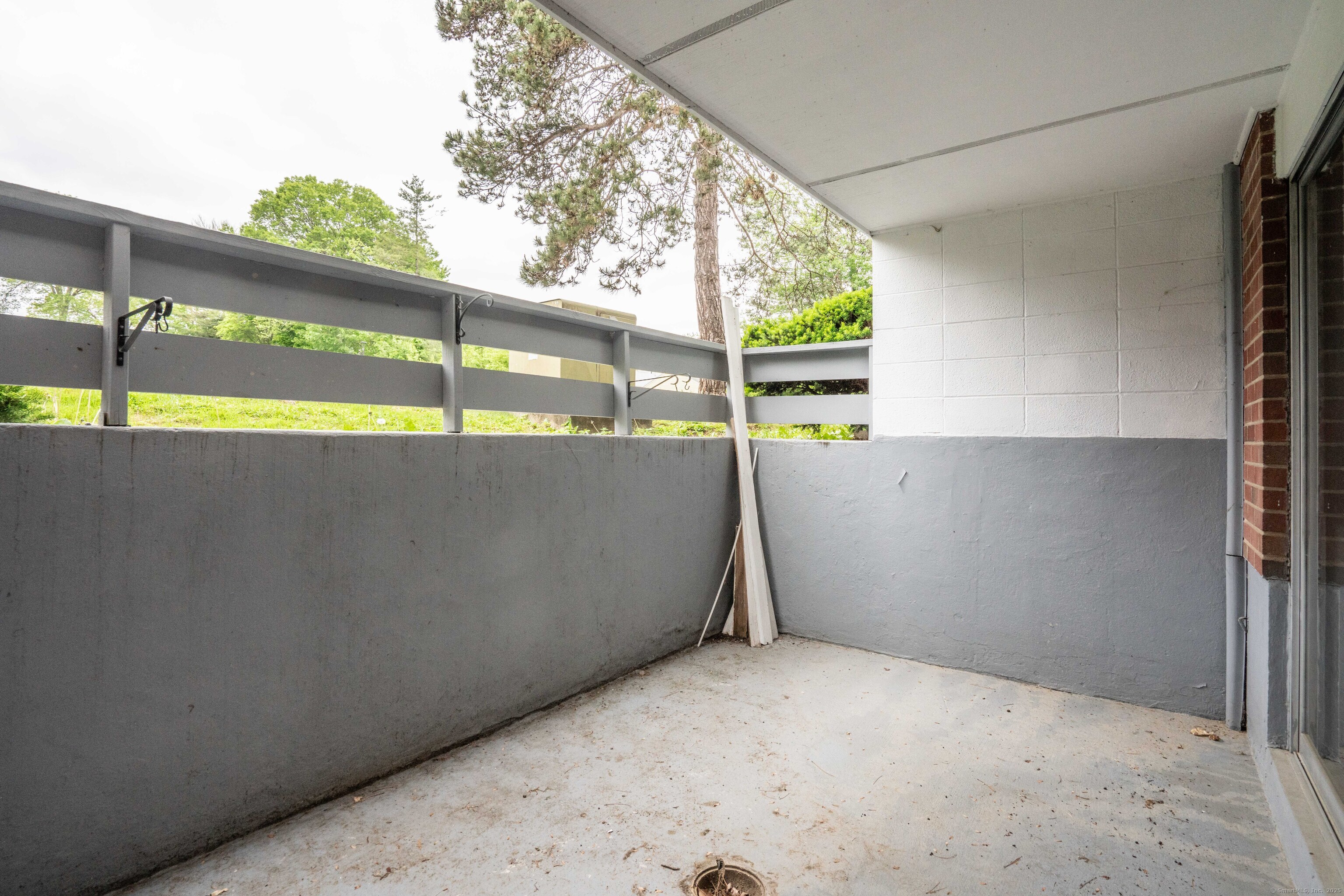 104 Oakwood Avenue #APT T3, West Hartford, Connecticut image 25