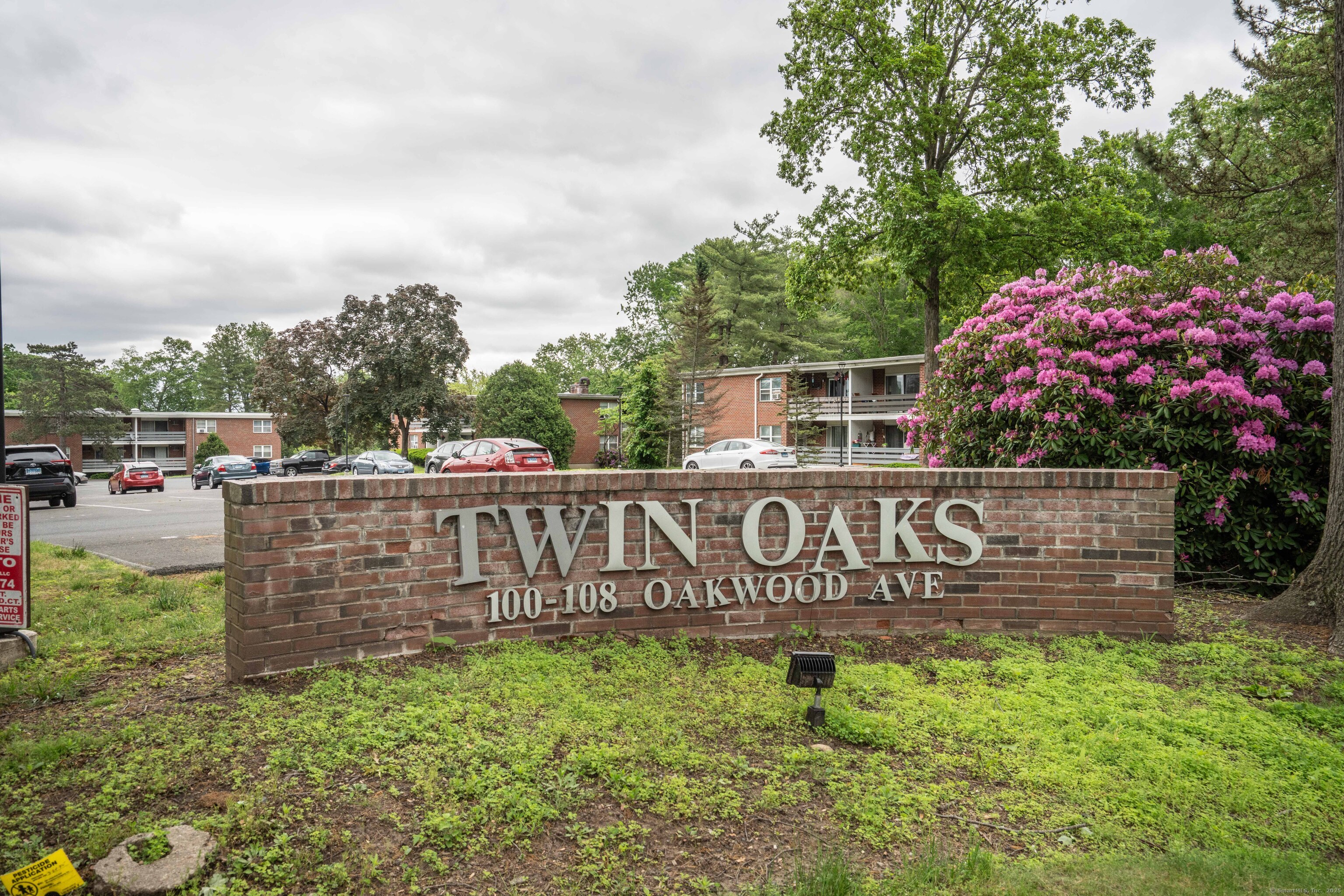 104 Oakwood Avenue #APT T3, West Hartford, Connecticut image 31