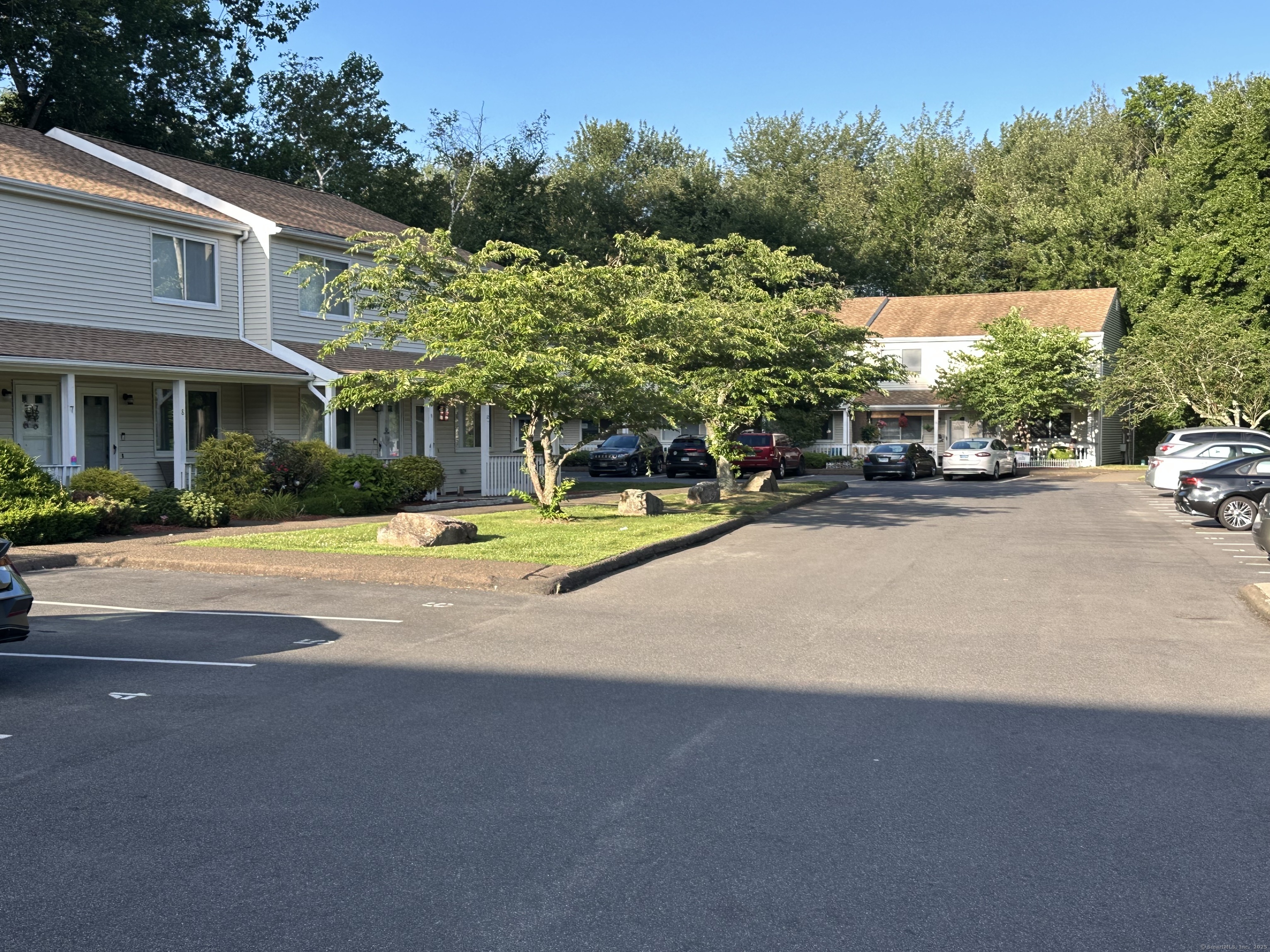 63 Coleman Street APT 14