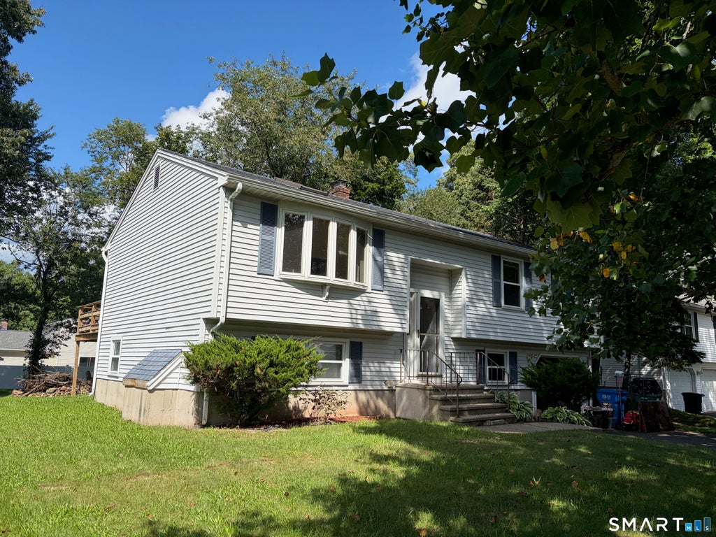 Photo of 107 Tanglewood Drive, Hamden, CT 06518 (MLS # 24201763)