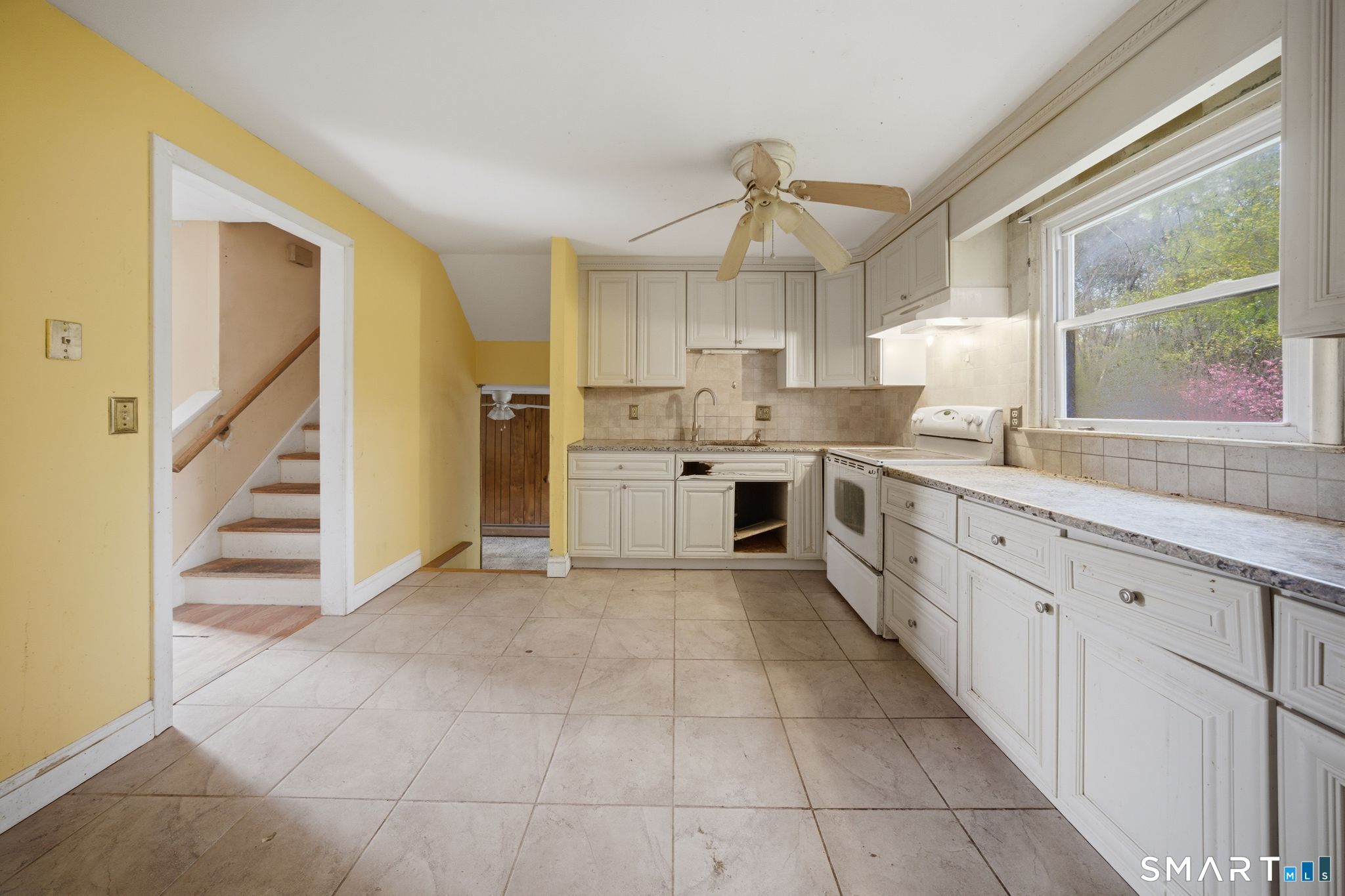 218 Woodland Avenue