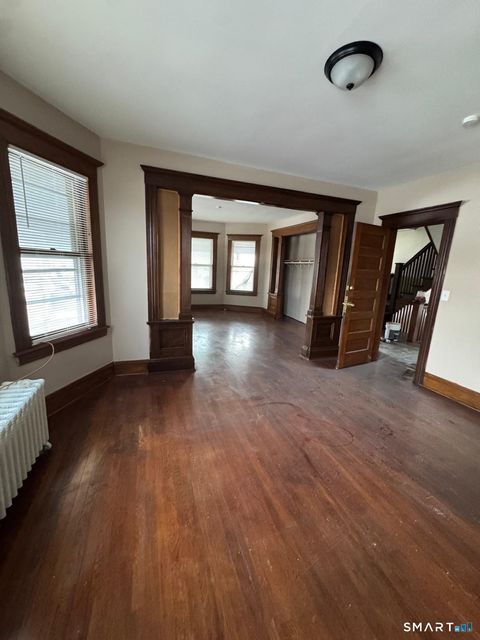 Multifamily For Rent - 1688 North Avenue<br/> Bridgeport, CT 06604