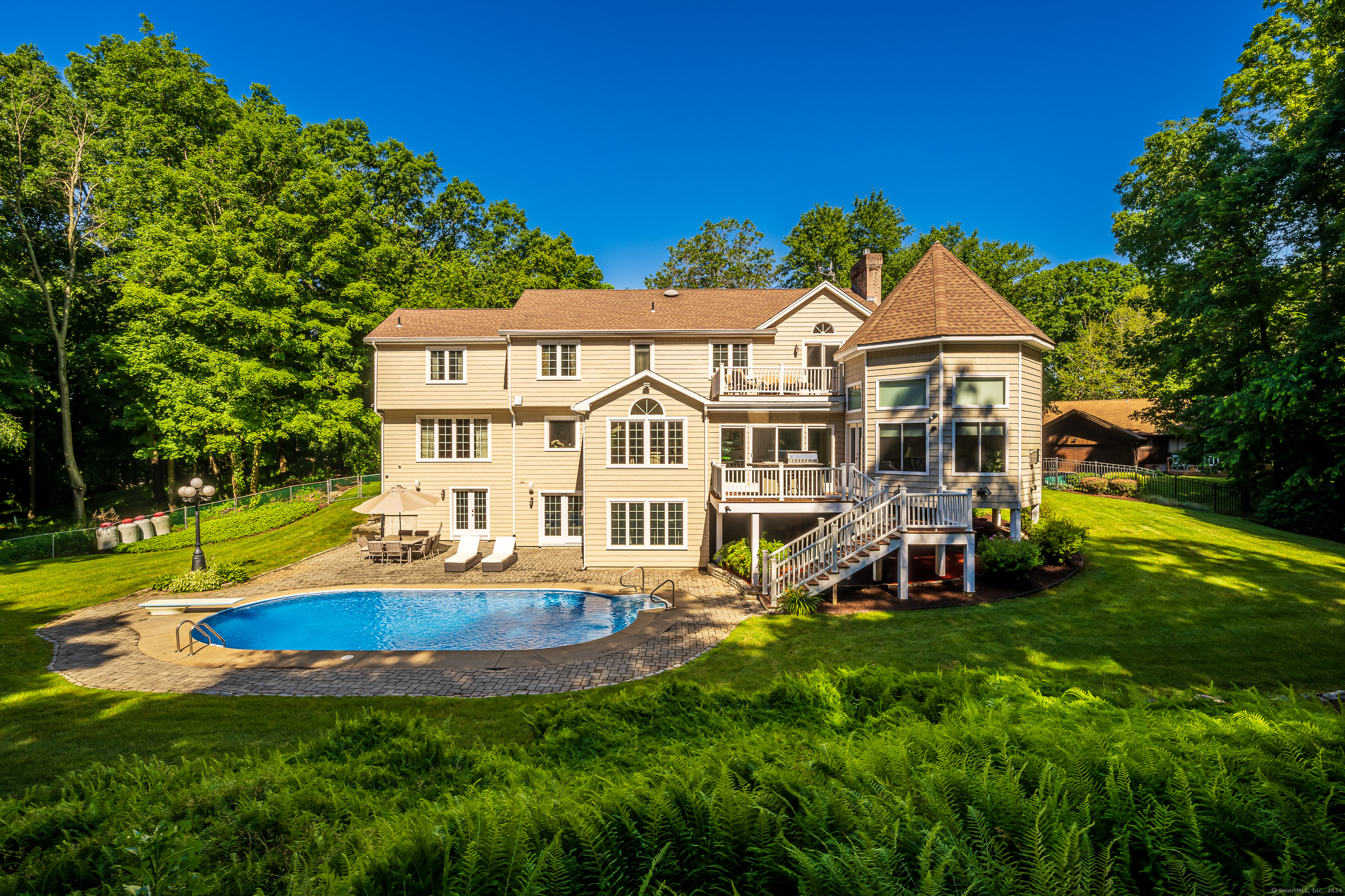 Property for Sale at 723 Laurie Lane, Orange, Connecticut - Bedrooms: 4 
Bathrooms: 4 
Rooms: 9  - $1,560,000