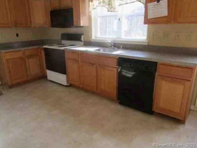Photo 6 of 14 of 165 Osborn Road house