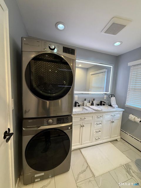 Tiny photo for 5763 Park Avenue, Fairfield, CT 06825 (MLS # 24175337)