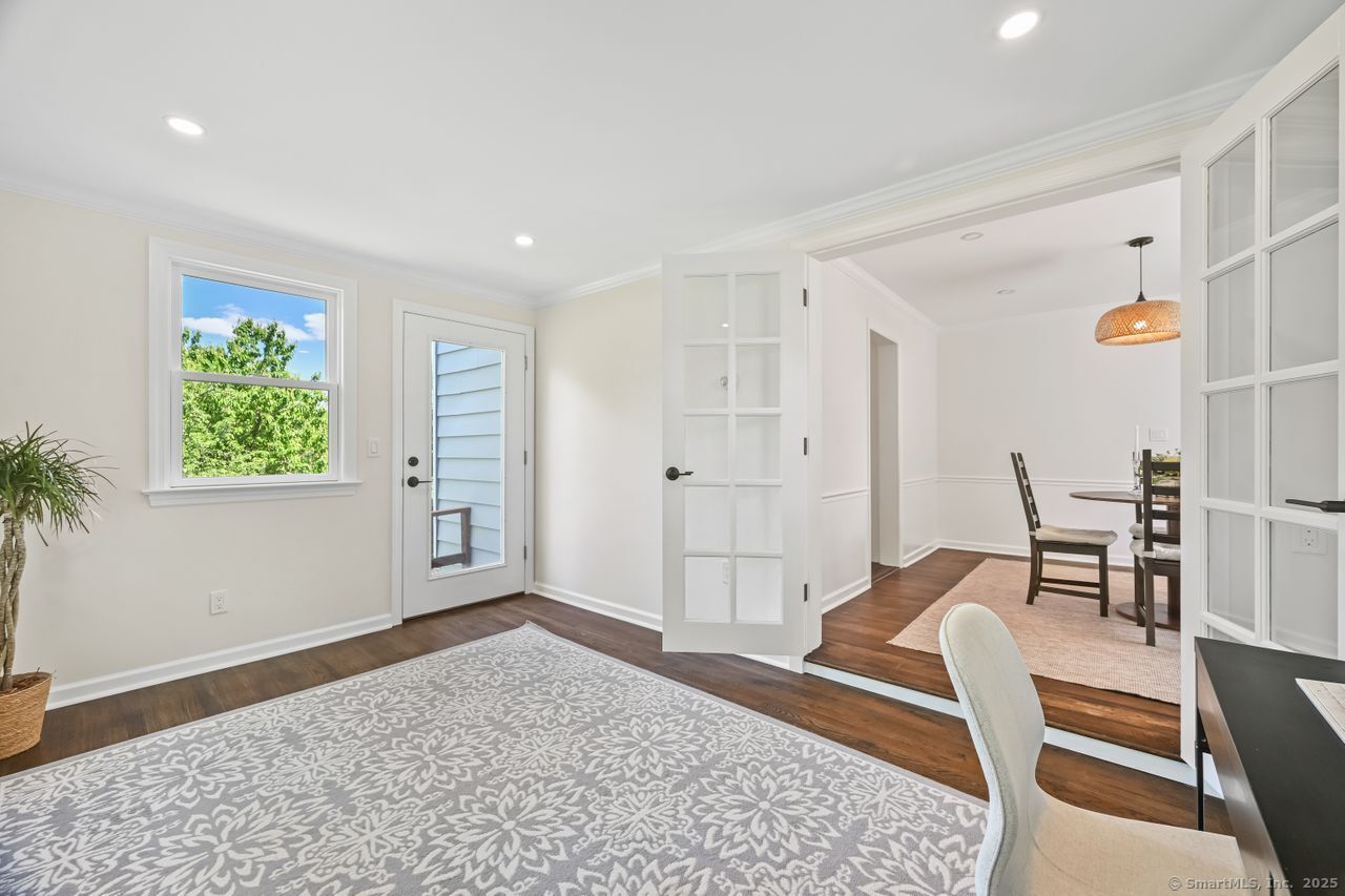 91 Clovelly Road, Stamford, Connecticut image 9
