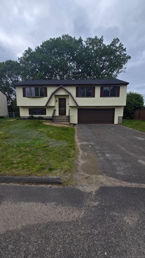 19 Woodmere Road, Waterbury, CT 06705 - #: 24097859
