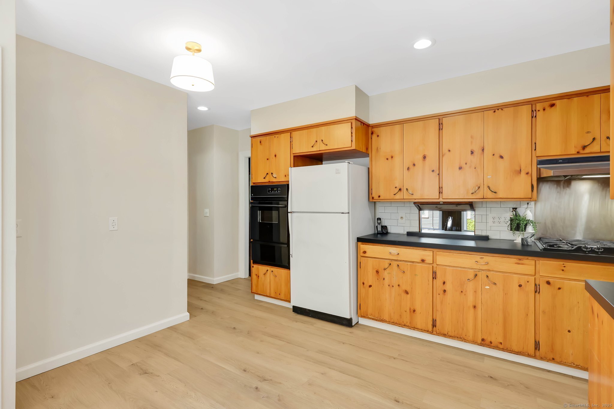 264 Sumner Avenue, Springfield, Massachusetts image 10