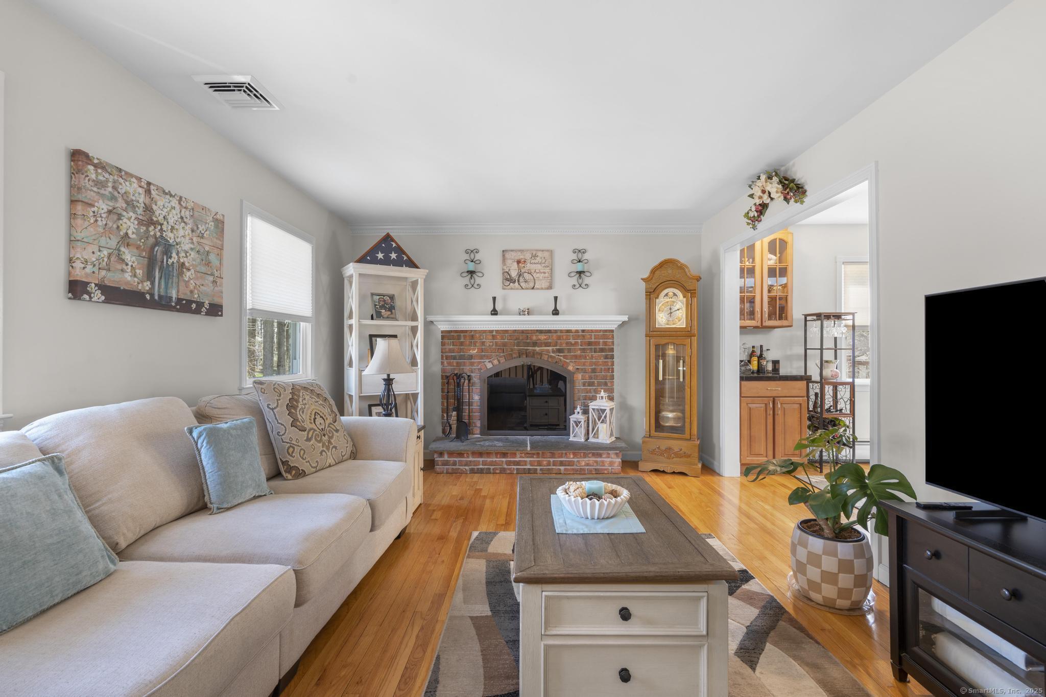 53 Belle Vale Street, Monroe, Connecticut image 8