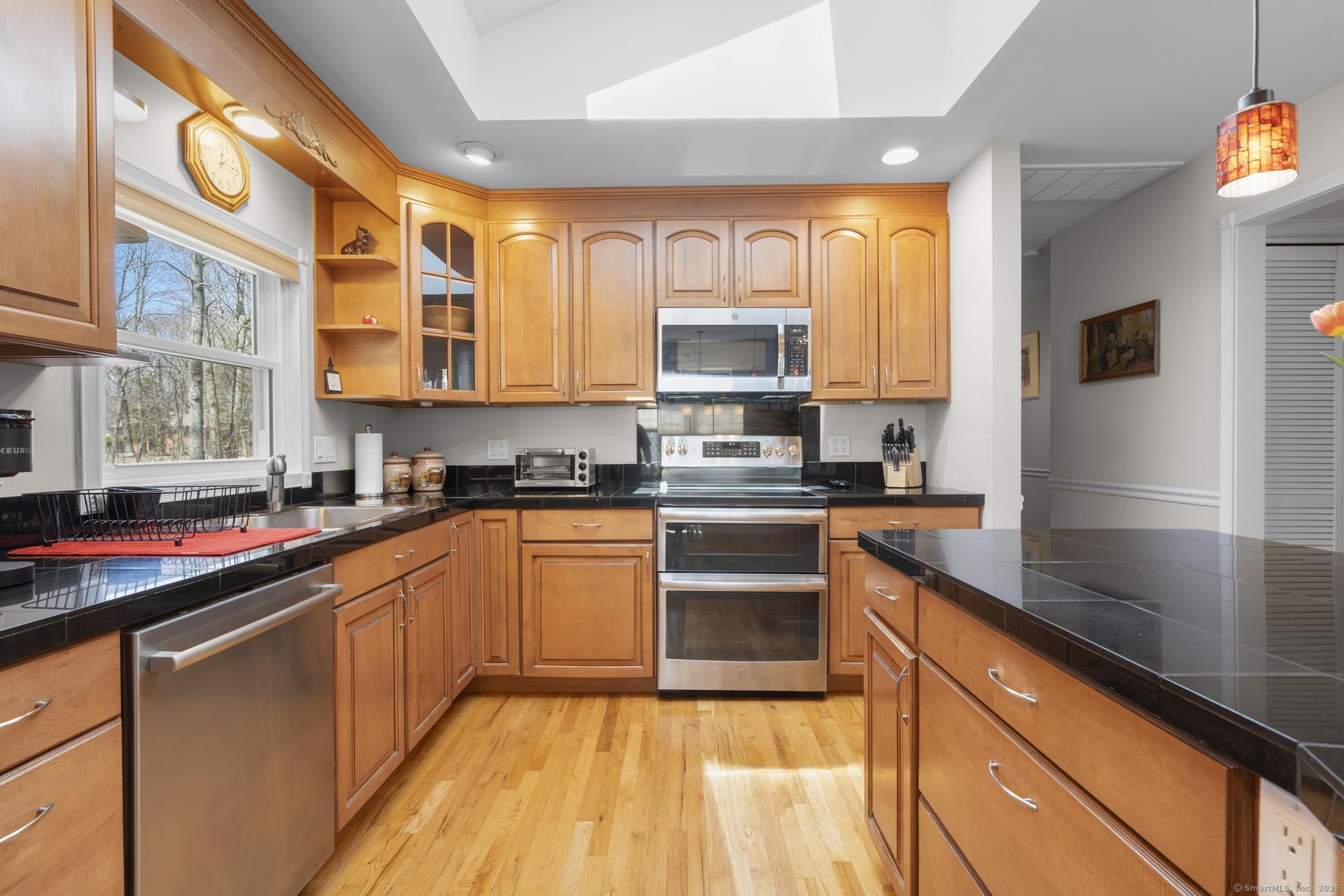 53 Belle Vale Street, Monroe, Connecticut image 22