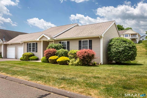 Tiny photo for 21 Farm Brook Lane #21, Vernon, CT 06066 (MLS # 24183109)