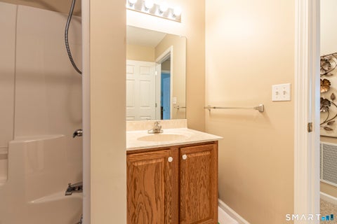 Tiny photo for 21 Farm Brook Lane #21, Vernon, CT 06066 (MLS # 24183109)