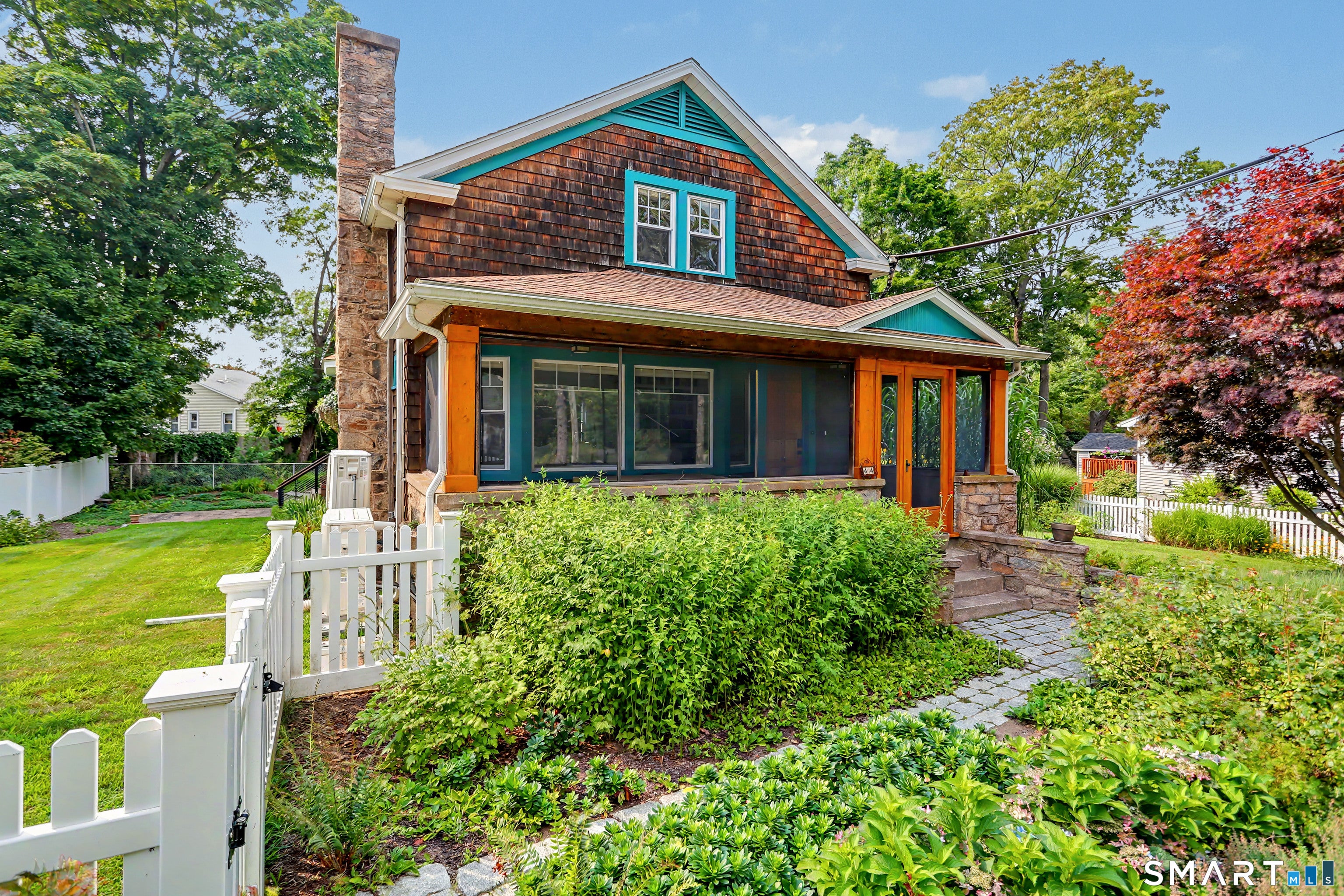 44 Taylor Place