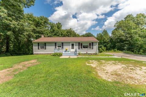 Photo of 164 Tripp Hollow Road, Brooklyn, CT 06234 (MLS # 24200616)