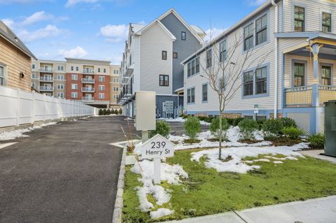 Photo of 239 Henry Street #3, Stamford, CT 06902 (MLS # 24157967)